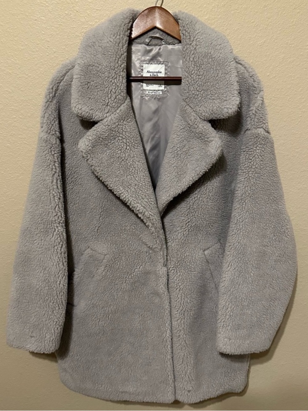 Abercrombie & Fitch Women’s The A&F Teddy Coat
